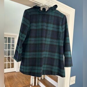 Women’s green and black plaid blouse by Tuckernuck. New condition.